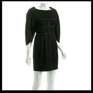 Very cool dolman bat sleeve dress Robert Rodriquez